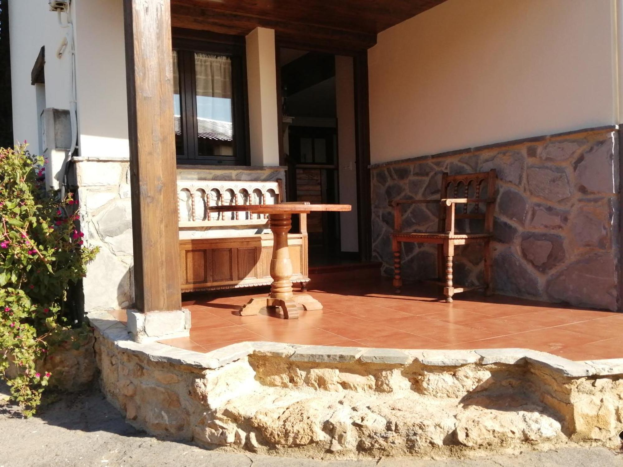 Casa Boni Y Florina Villa Nava Exterior photo